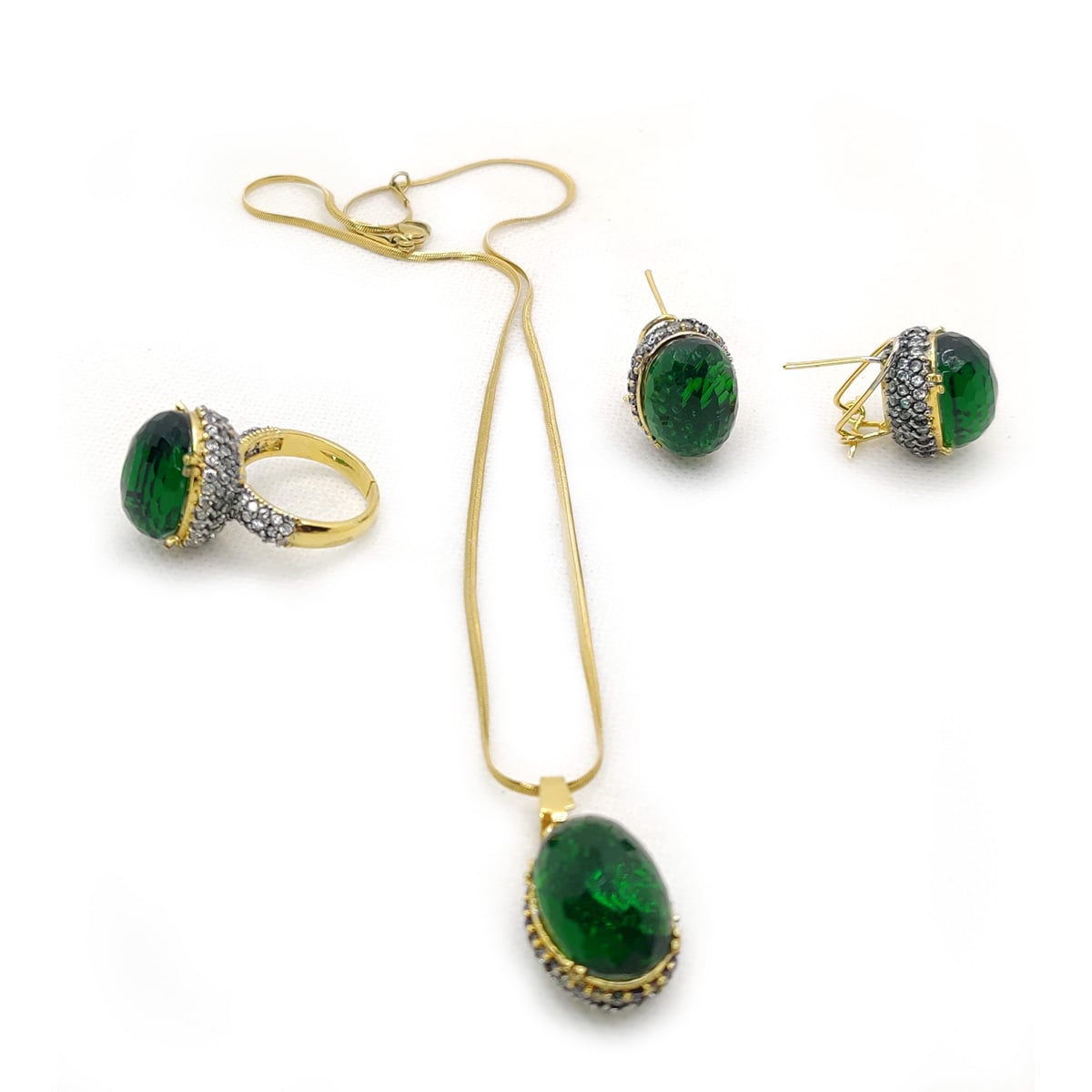 Jarao Stone Combo Jewelry Set β Elegant 3-Piece Handmade Set with Ring, Earrings & Locket