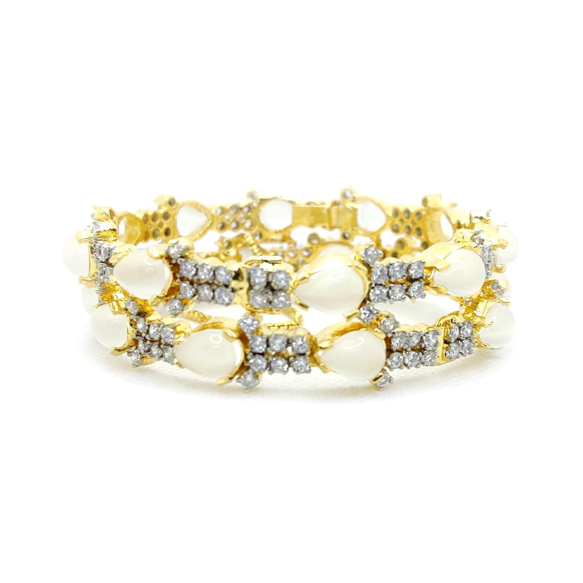 Royal Drops Karray – Statement Sparkle in Elegant Colors