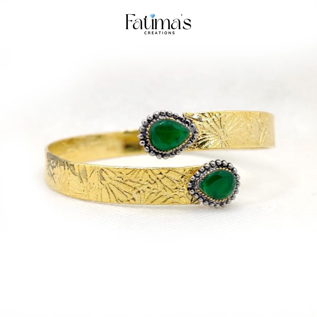 Antique Leaf Engraved Gold Karra with Tear-Drop Stone – Elegant Handcrafted Open Cuff Bangle for Women