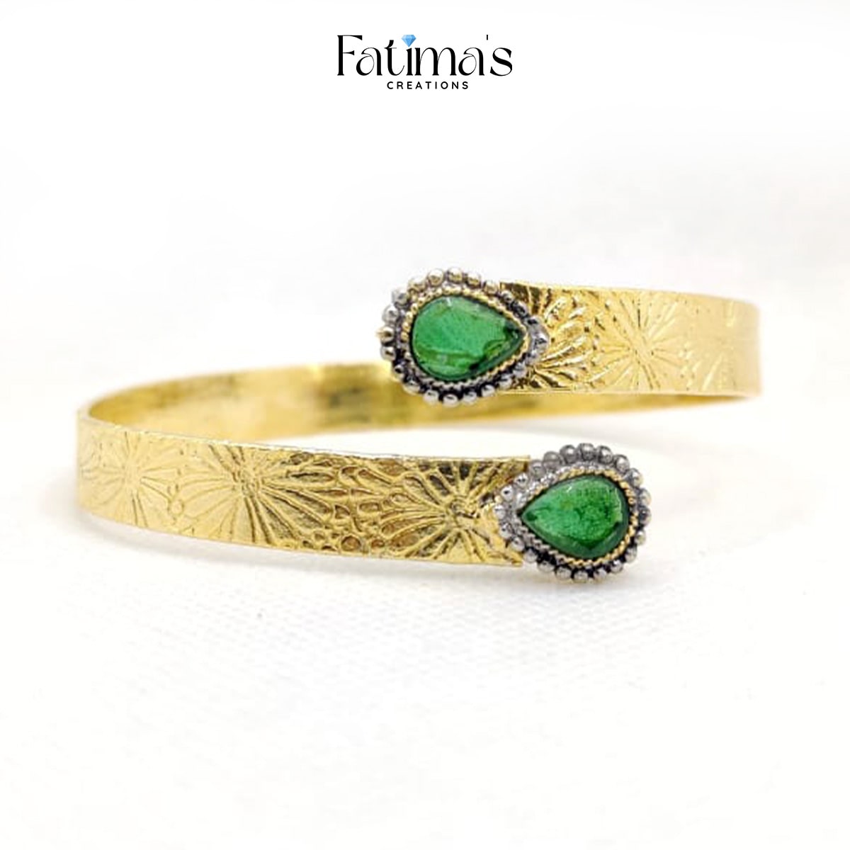 Antique Leaf Engraved Gold Karra with Tear-Drop Stone – Elegant Handcrafted Open Cuff Bangle for Women